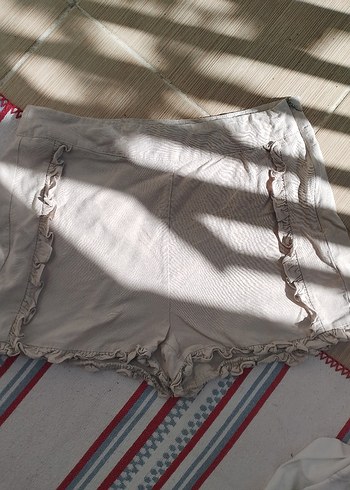 Fırfırlı Keten Mini Şort