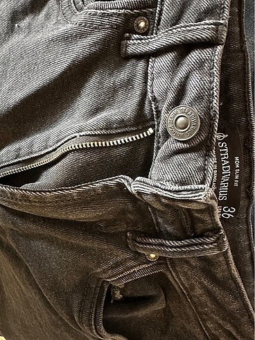 36 Beden Stradivarius mom jean