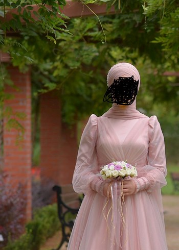 Yeşil Bursa Pembe Uzun Drapeli Tesettür Nişan Elbisesi