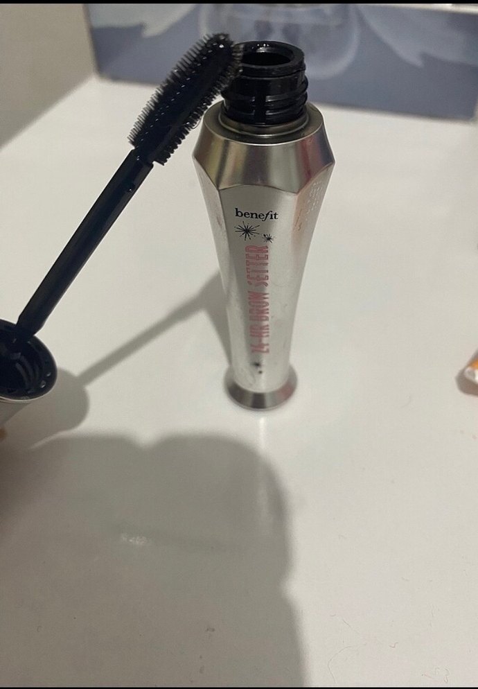 Benefit Cosmetics 24-HR Kaş Sabitleyici 7ml - Görsel 4