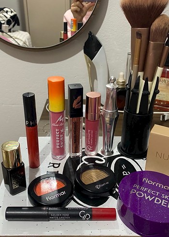 Makyaj malzemeleri - Görsel 15