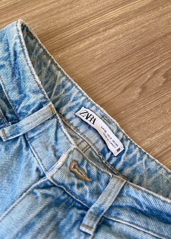 32 Beden mavi Renk Zara jean