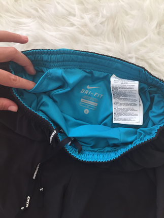s Beden siyah Renk Nike Dri-Fit Koşu Şortu