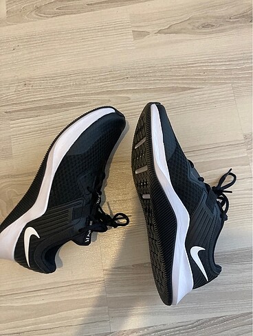 39 Beden Nike MC Trianer kadın