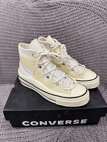 Converse Converse ? Chuck 70 Utility Hi White