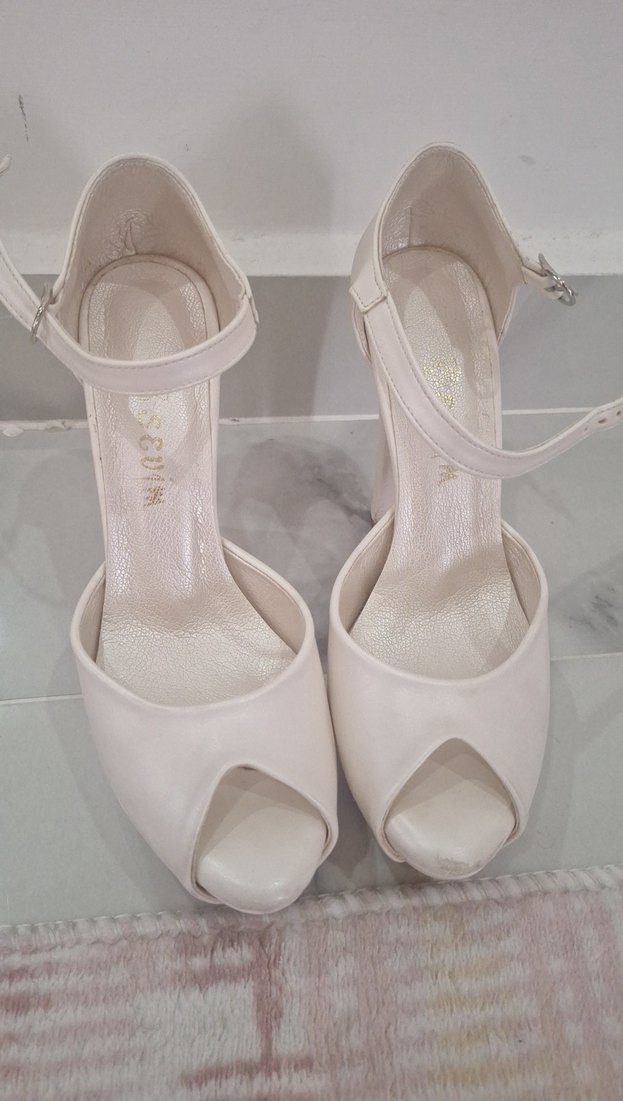 Diger Beyaz Platform Topuklu Kadın Ayakkabı - Görsel 2