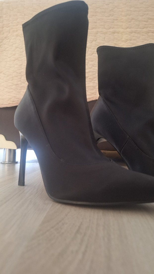 Siyah Stiletto Topuklu Kadın Bot - Görsel 2