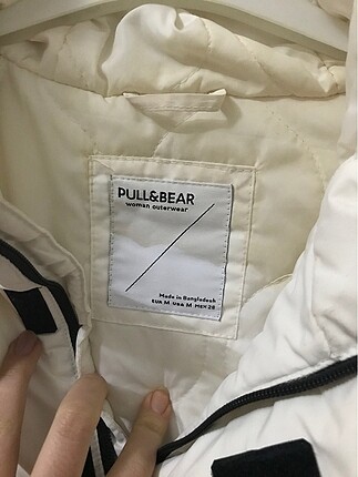 Pull and Bear Kanguru mont