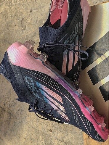 43 Beden Adidas F50 Krampon AÇIKLAMAYI OKUYUN