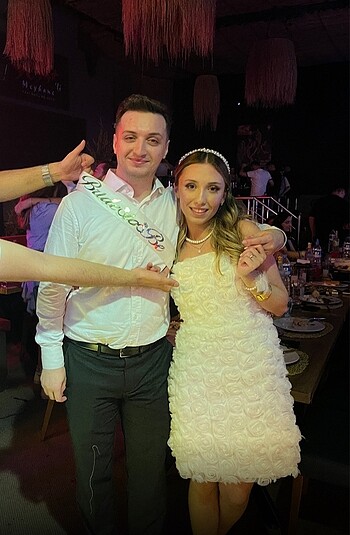 Diğer After / Bride Elbisesi Güllü