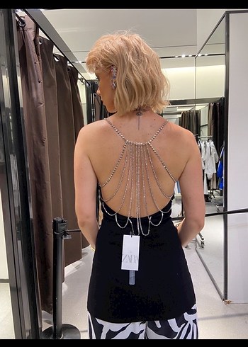 Zincir Detaylı Siyah Kadın elbise - Görsel 2