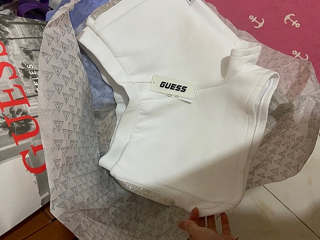 l Beden Guess Şort