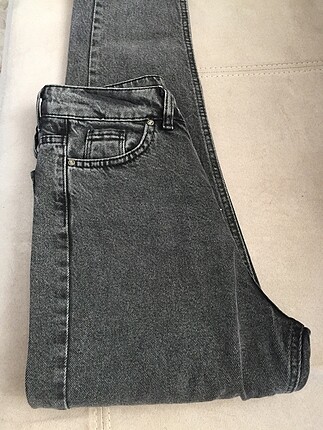 Gri mom jean