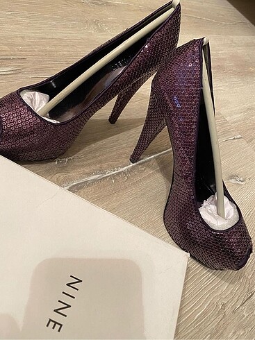 Nine West nine west abiye pullu payetli topuklu ayakkabı