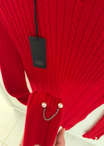 Kırmızı Yüksek Yakalı Kadın Triko Kazak - Görsel 3