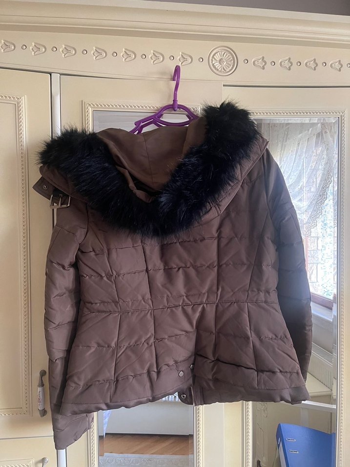 Kahverengi Kürklü Kadın Kış Montu - Görsel 4