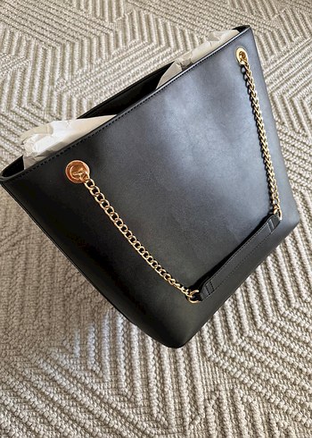 Zincir Detaylı Siyah Deri Kadın Çanta - Görsel 2