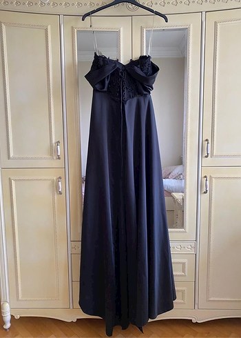 Siyah Straplez Nakışlı Uzun Kadın Abiye - Görsel 3