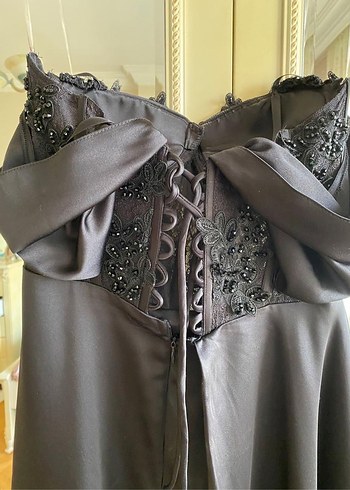 Siyah Straplez Nakışlı Uzun Kadın Abiye - Görsel 4