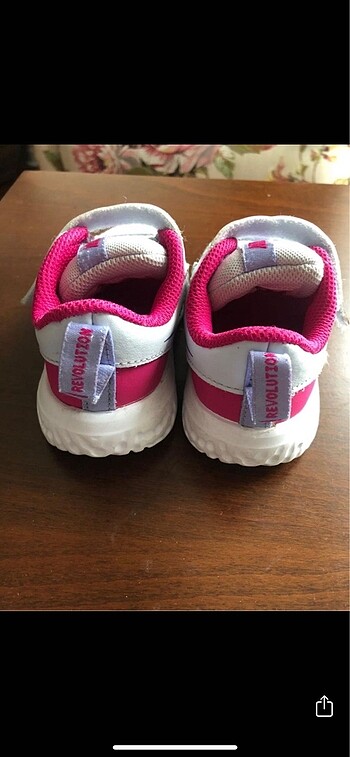 22 Beden Nike 22 numara bebek