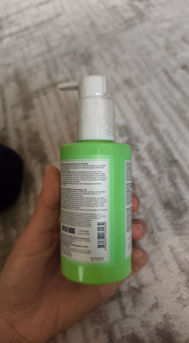 Maru.Derm Arındırıcı Yüz Temizleme Jeli 200 ml - Görsel 2