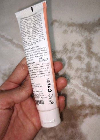 La Roche Posay Vitayes Cica-Ceramide Kompleksli Yüz Kremi onarıcı