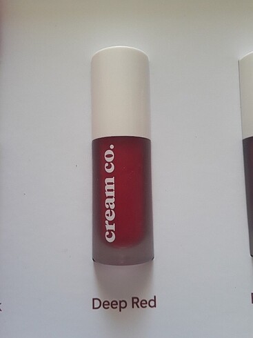 creamco gloe tint deep red