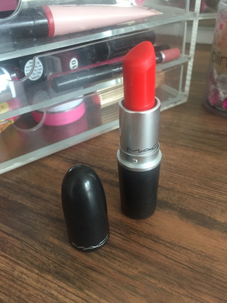 MAC Mac Lady Danger Ruj