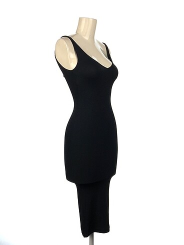 H&M H&M Kalem Elbise %70 İndirimli.