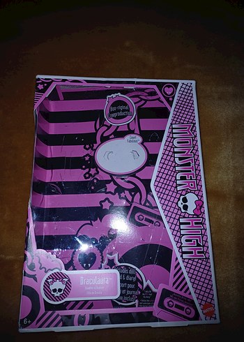 Monster High Monster High Draculaura Boş Kutu