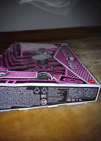  Beden pembe Renk Monster High Draculaura Boş Kutu
