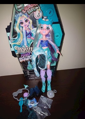 Monster high cleo ve clawdeen kaldi sadece Adet fiyati 1895