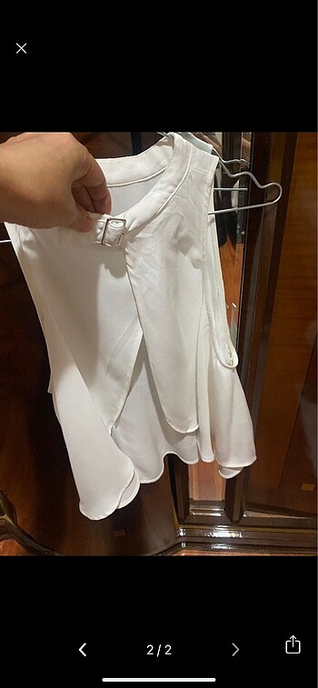 Zara Zara buluz bir kes giyildi