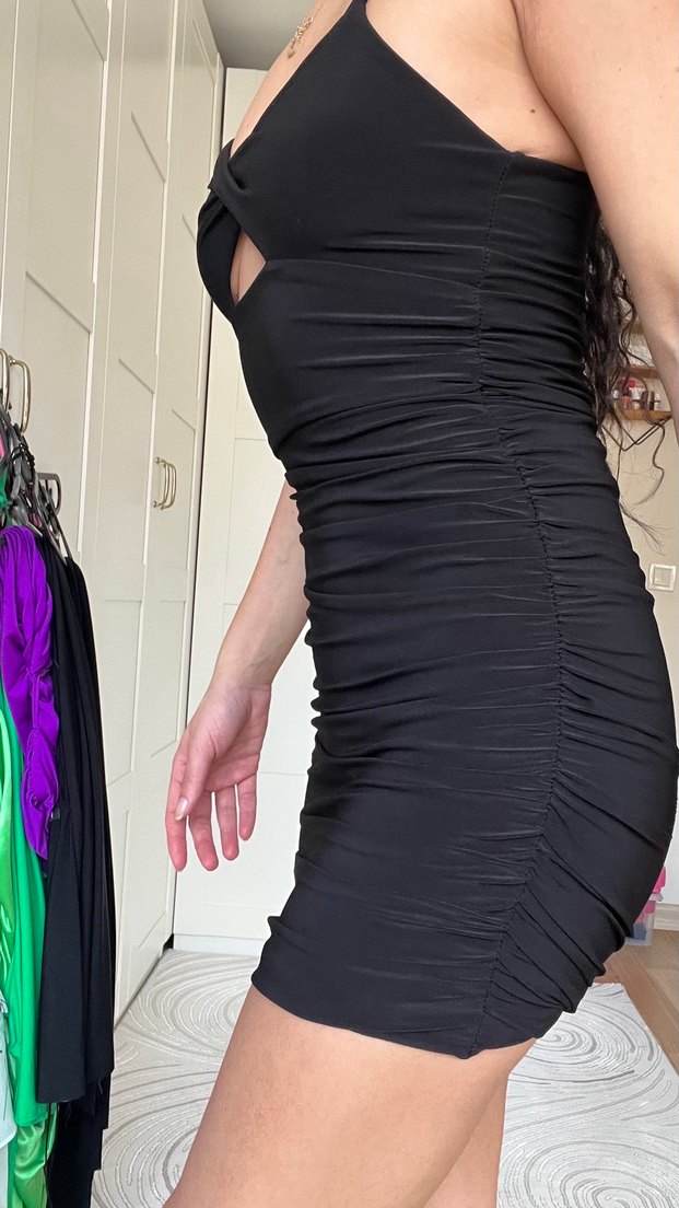 Siyah V Yaka Mini Elbise - Görsel 5