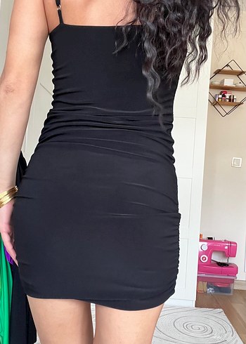 Siyah Drapeli Mini Elbise - Görsel 4