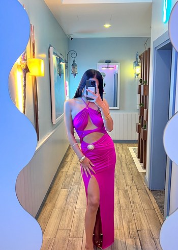 Pembe Straplez Saten Uzun Elbise - Görsel 3