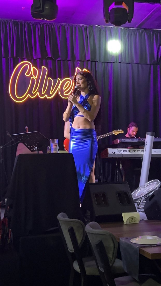 Mavi Drapeli Straplez Uzun Kadın Elbise - Görsel 2