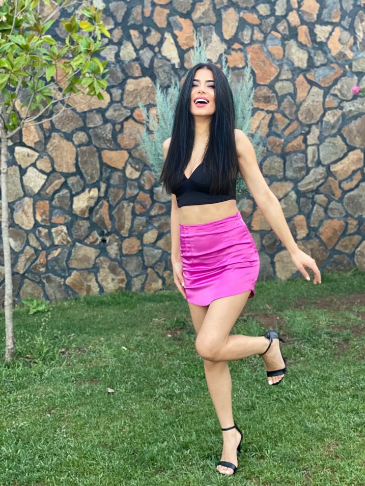 Sokak Stili Pembe Mini Etek - Görsel 2