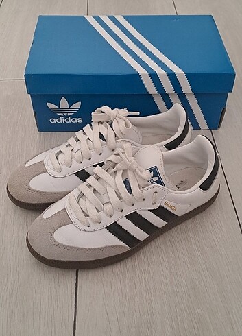 Adidas samba