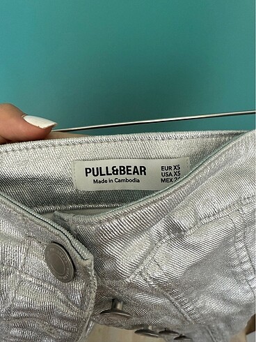 xs Beden Pull And Bear crop top