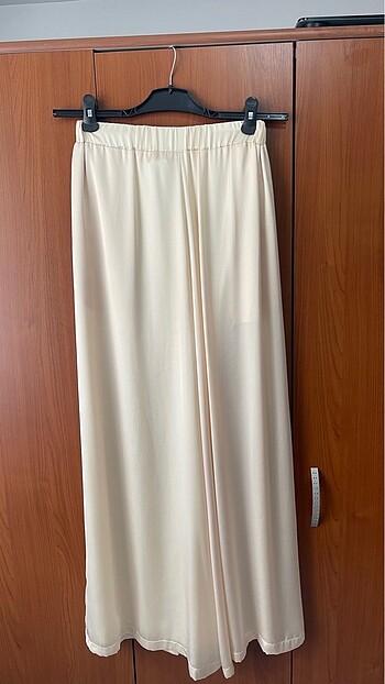 Tesettür saten etek pantolon