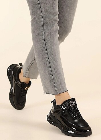 Suins shoes