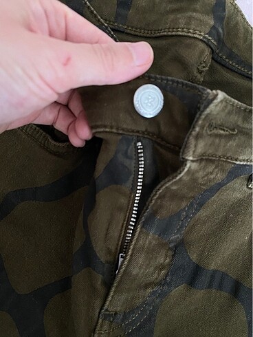 Mango Zebra desenli jean