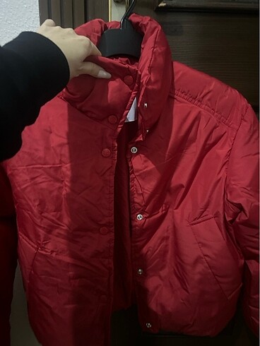xs Beden Bershka şişme mont
