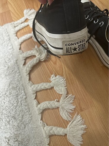 37 Beden siyah Renk Siyah converse