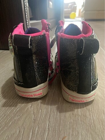 28 Beden çeşitli Renk Skechers twi-lites 28 no