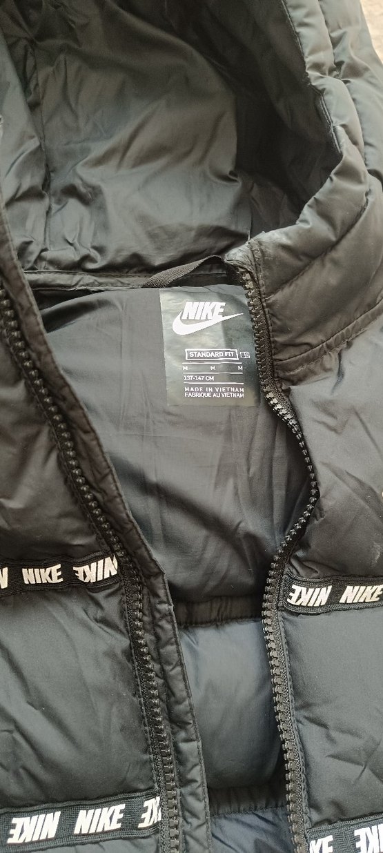 Erkek Çocuk Siyah Şişme Mont nike - Görsel 5