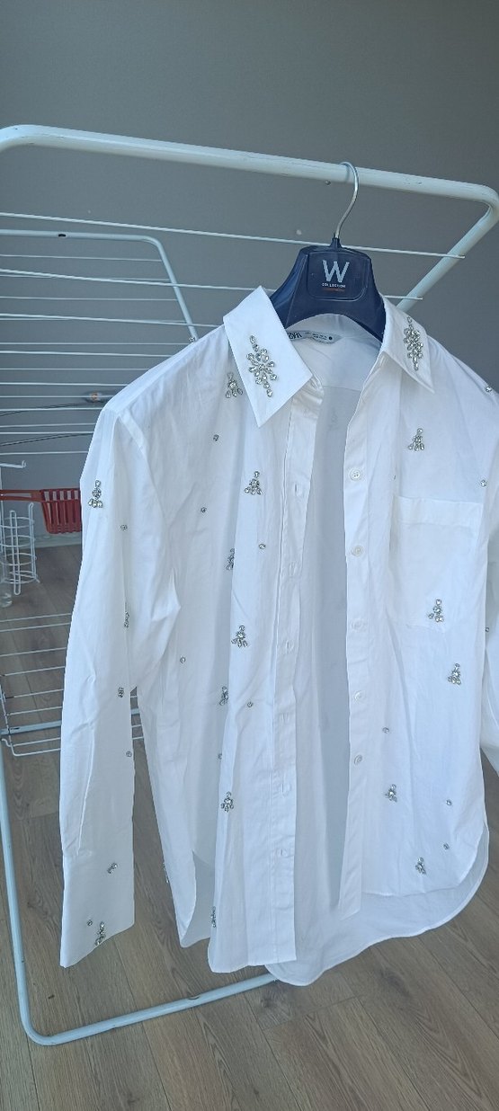Zara  taş Nakışlı Beyaz Kadın Gömlek - Görsel 2