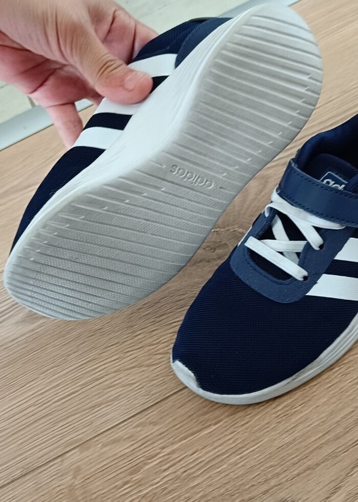 Adidas orjinal erkek çocuk ayakkabı  - Görsel 2