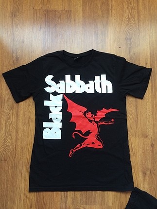 Black sabbath tişörtü / Metal grup tişörtü
